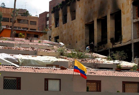 Fachada del club El Nogal tras el atentado
