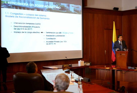 Nestor Humberto Martinez realiza rendición de cuentas ante Corte Suprema