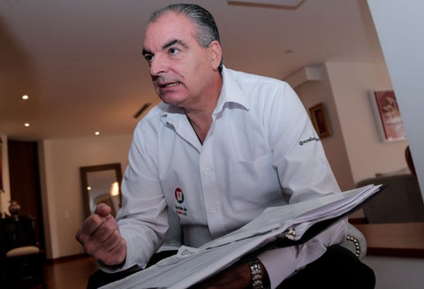 Anuncia que se retracta de unas acusaciones hechas contra josé Felix Lafaurie