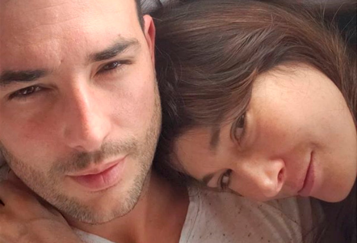 Kathy Sáenz y Sebastián Martínez