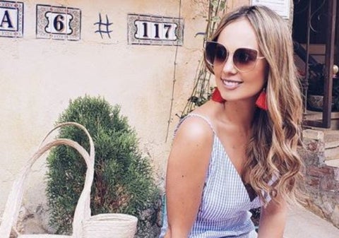 Milena López muestra con orgullo su celulitis