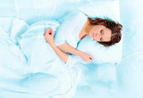 ¿De qué manera duerme usted habitualmente?