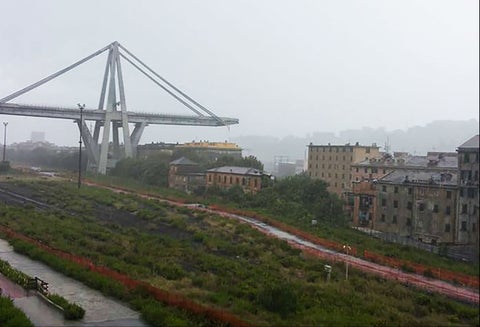 Viaducto Italia derrumbado