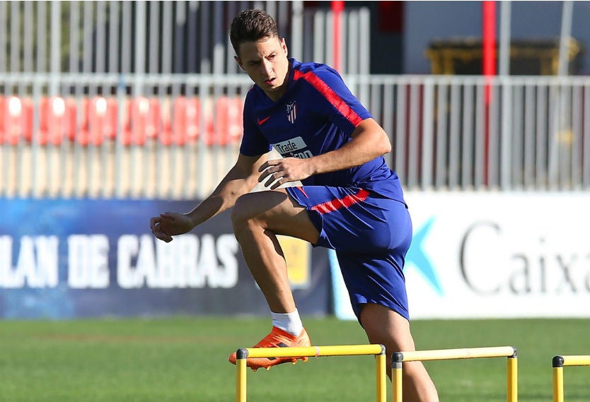 Santiago Arias tuvo fractura de costilla en el amistoso de la selección Colombia y estaría una semana más afuera