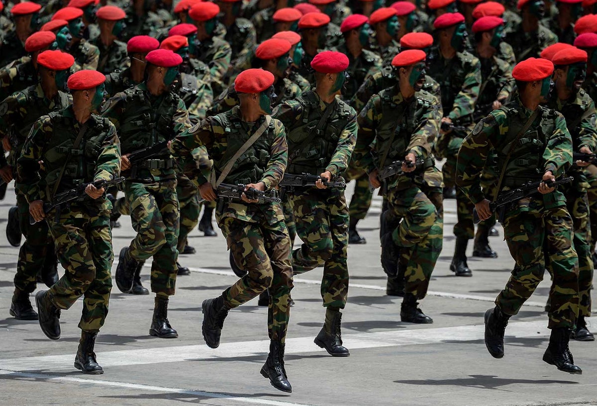 Soldados de la guardia Venezolana