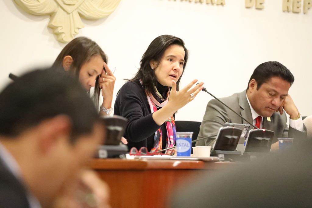 Sylvia Constaín, ministra de las Tecnologías de la Información y las Comunicaciones
