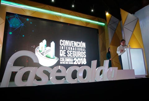 Alberto Carrasquilla, ministro de Hacienda, en la convención de Fasecolda, en Cartagena