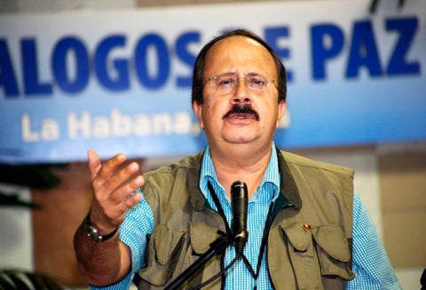 Andrés París en los diálogos de paz, en La Habana (Cuba), el 18 de octubre de 2012