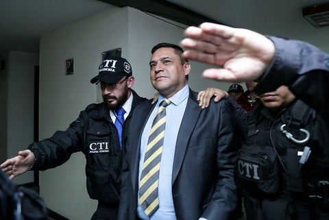 General Humberto Guatibonza, detenido en Bogotá