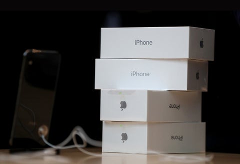 iPhone 15 en Colombia: con lo que cuesta puede merca una familia por varios meses