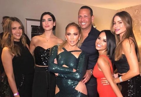 Jennifer Lopez y las invitadas especiales en concierto en Las Vegas