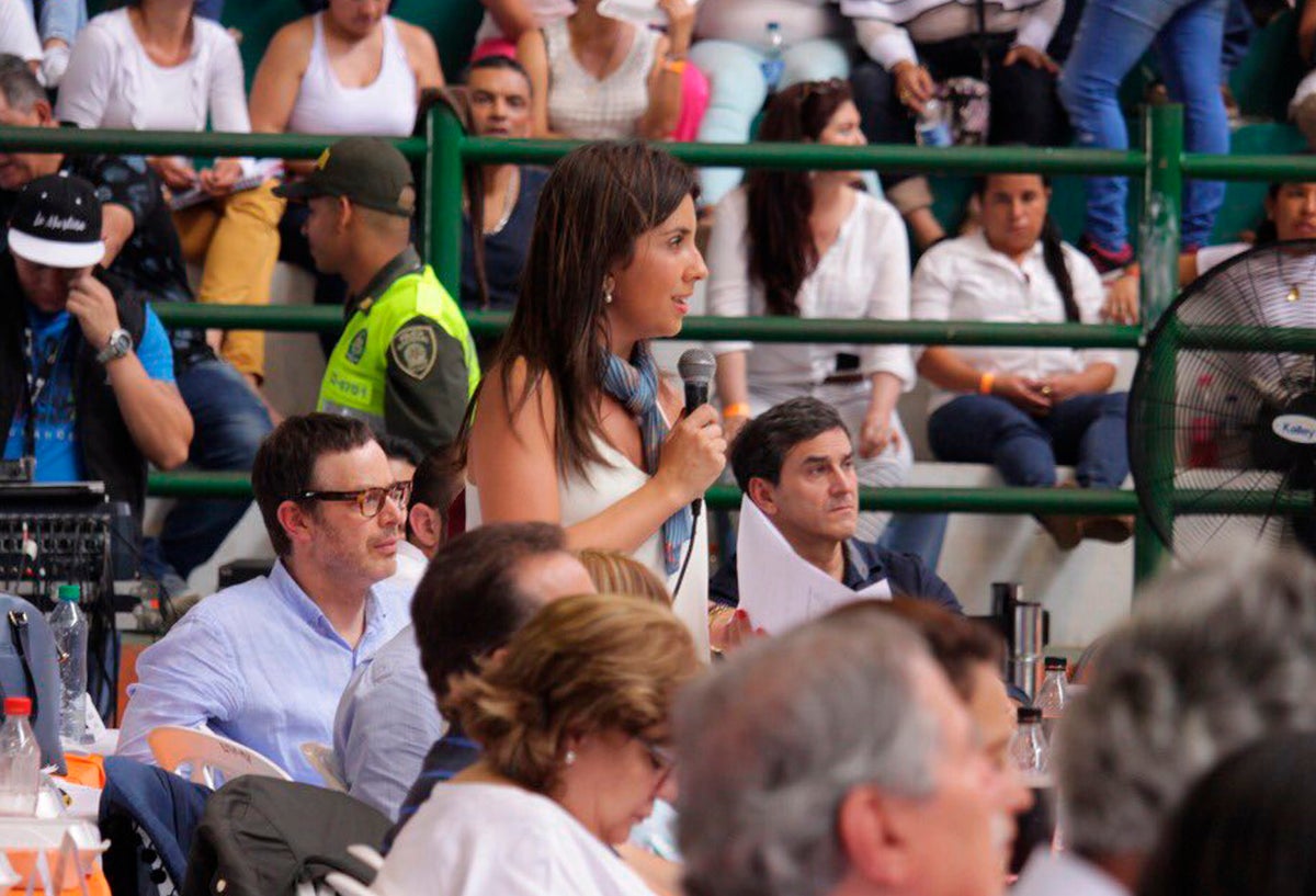 Maria Victoria Angulo, ministra de Educación, en un evento público
