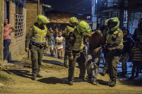Operativos policiales en Colombia
