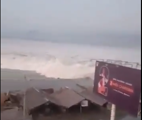 TSUNAMI EN INDONESIA