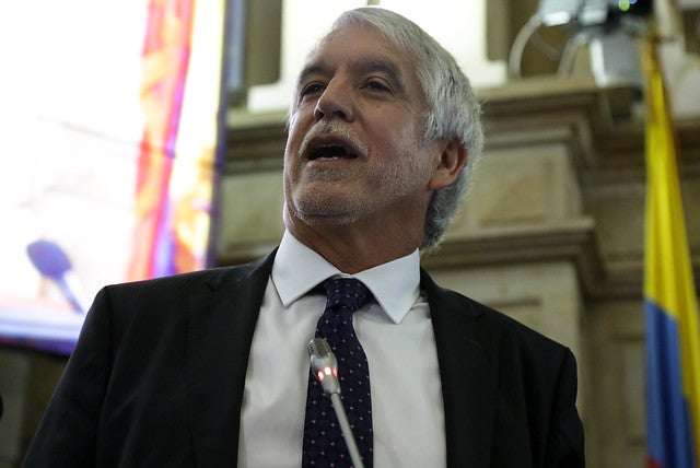 Enrique Peñalosa, alcalde de Bogotá, sería cobijado con la medida