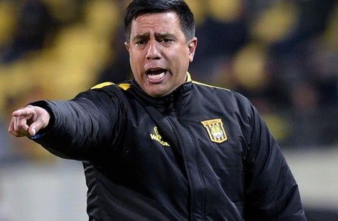 César Farías