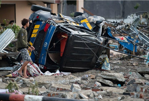 Terremoto y tsunami en Indonesia.