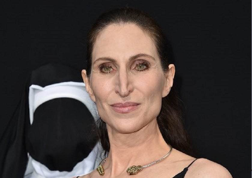 Bonnie Aarons
