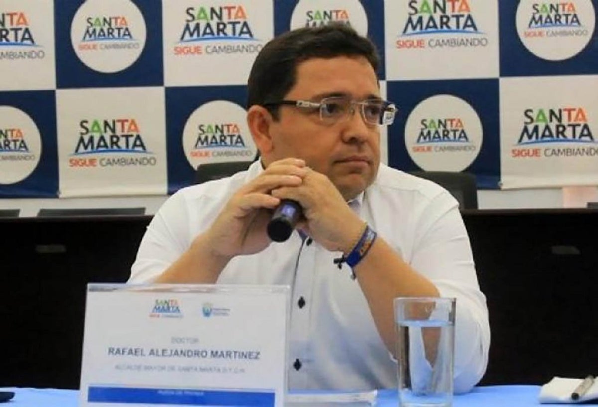 La Procuraduría inició investigación contra el alcalde de Santa Marta, Rafael Alejandro Martínez por irregularidades en el PAE.