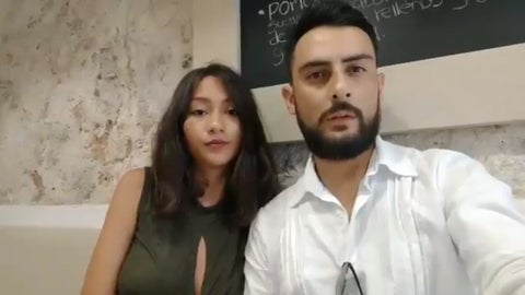 Gustavo Rugeles y su novia