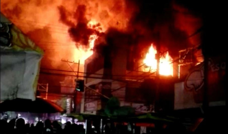 Incendio tienda calzado Cúcuta