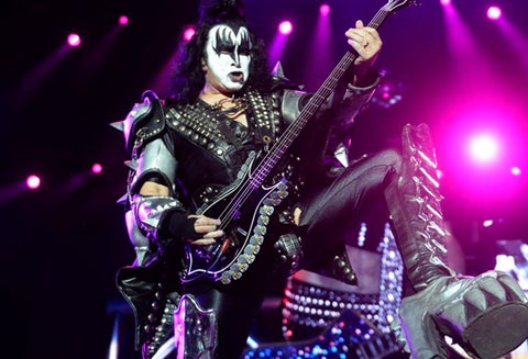 Kiss
