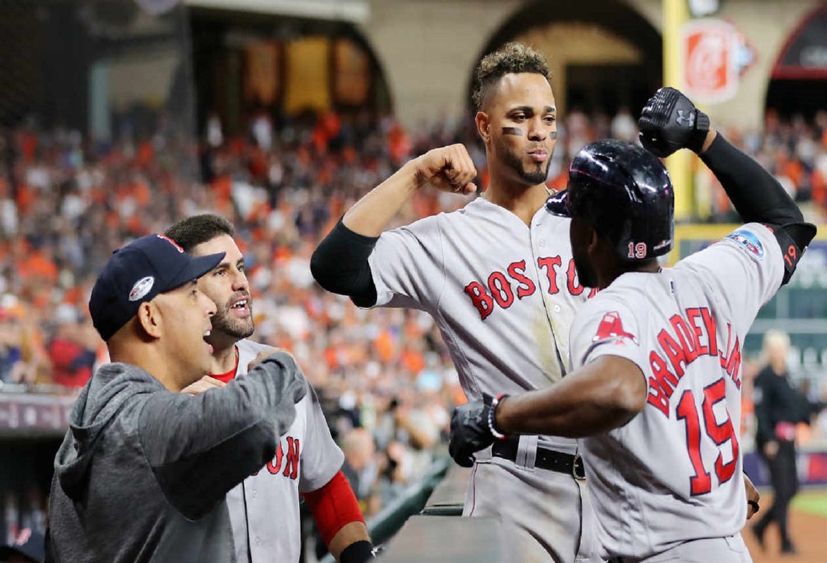 Los Medias Rojas de Boston vencieron 8x2 a los Astros de Houston.
