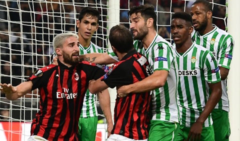 Real Betis derrotó al Milan