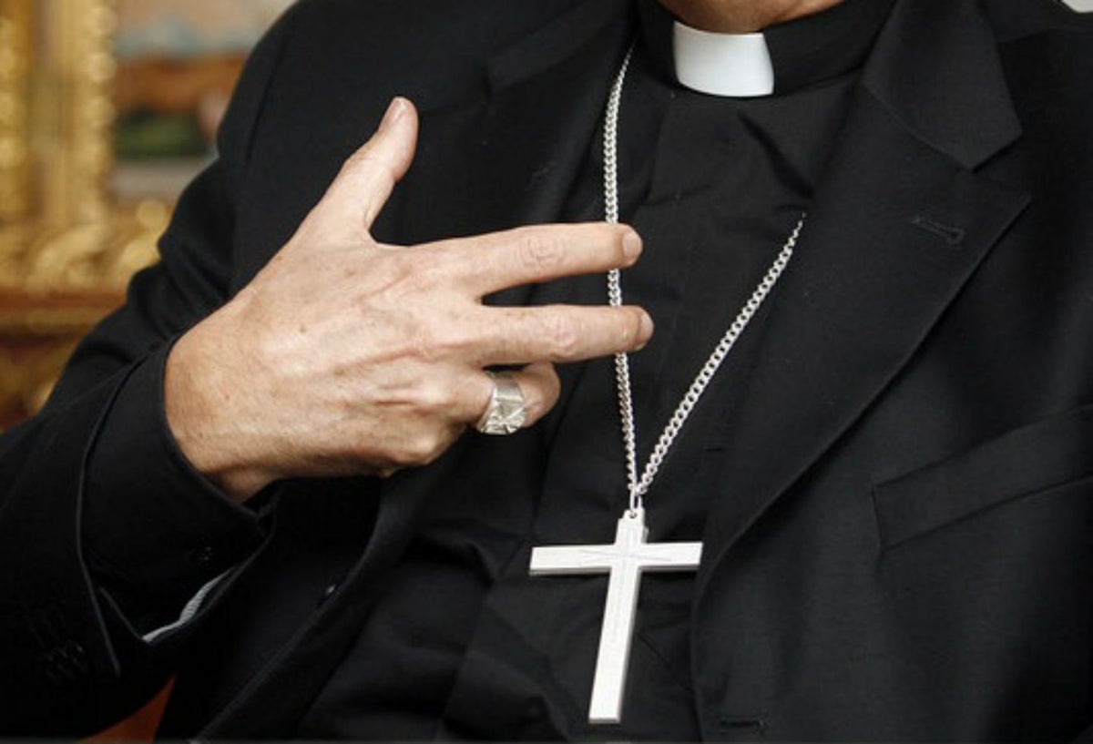 Sacerdote