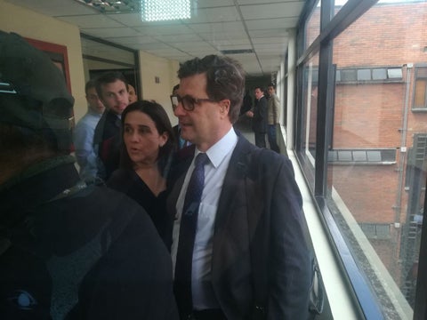 Luis Fernando Andrade ex director de la Agencia Nacional de Infraestructura asistiendo a las diligencias judiciales en Paloquemao.