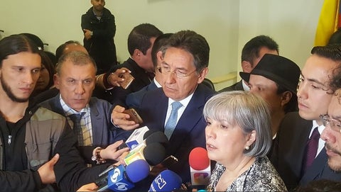 Fiscal Néstor Humberto Martínez y la presidenta de a JEP, Patricia Linares