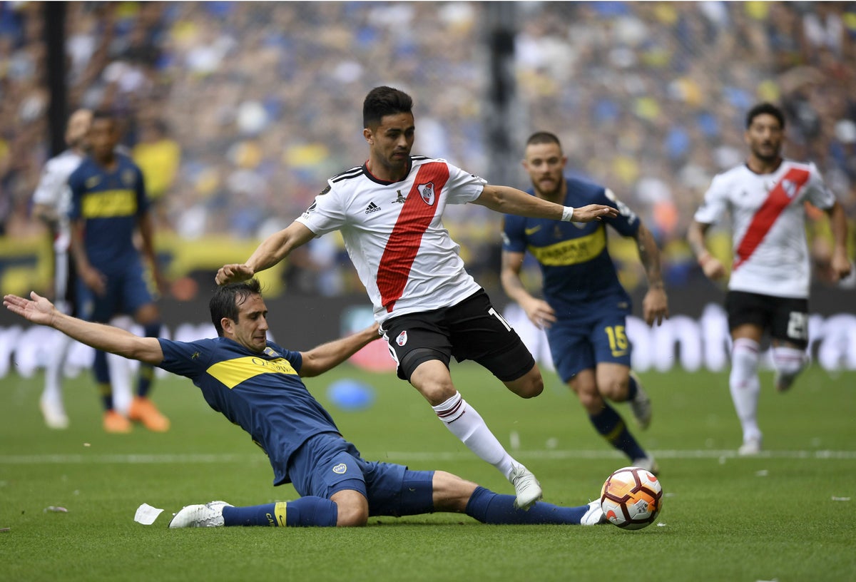 Boca vs River en el estadio La Bombonera.