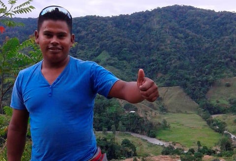 Luis Fernando Peñate de 28 años de edad, desaparecido en Cáceres, Antioquia.