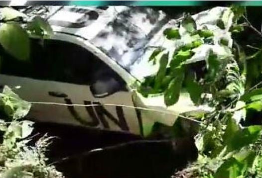 Vehículo de la ONU accidentado.