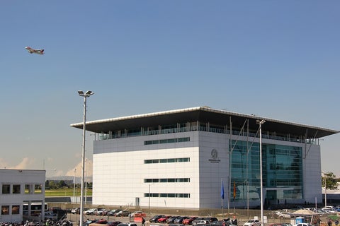 La sede de la Aeronaútica Civil en Bogotá