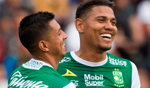 Alex Mejía, mediocampista colombiano que juega en El León de México