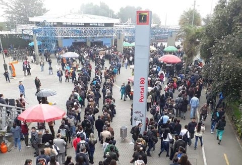 Caos en Transmilenio Portal 80
