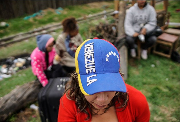 Campamentos a venezolanos.