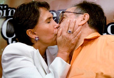 La intérprete de Doña Florinda en la serie 'El Chavo del 8' envió un conmovedor mensaje a su fallecido compañero sentimental.