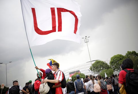Estudiantes de la Universidad Nacional en medio de las marchas