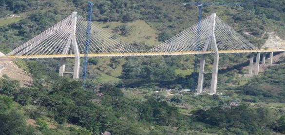 Fallas que presenta el puente en su estructura