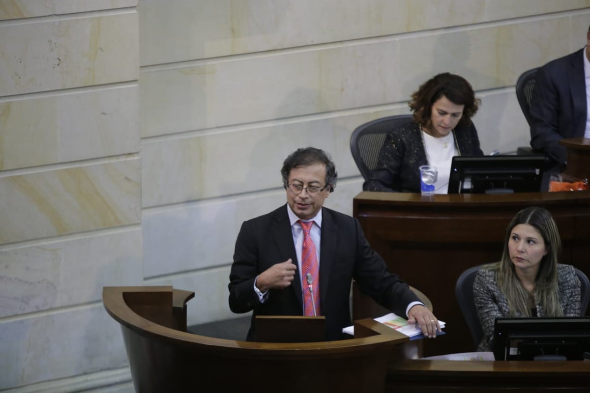 El senador Gustavo Petro