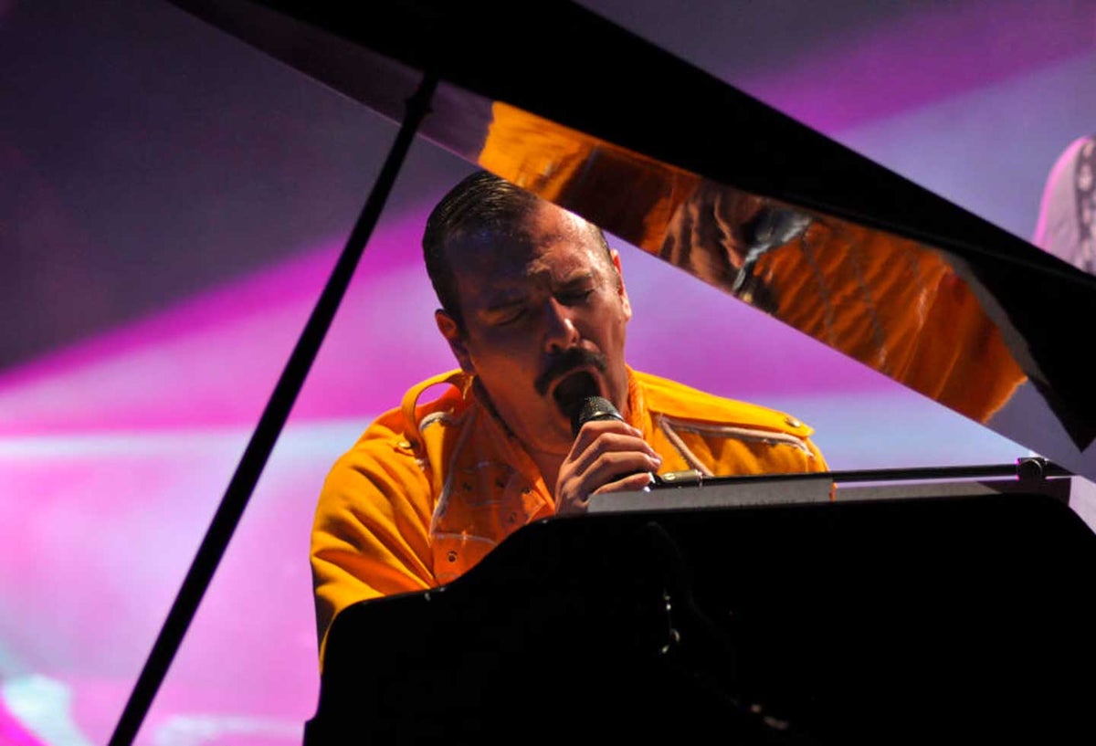 Jorge Busetto ha consolidado uno de los mejores tributos a Queen en el mundo