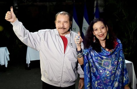 Daniel Ortega y Rosario Murillo.