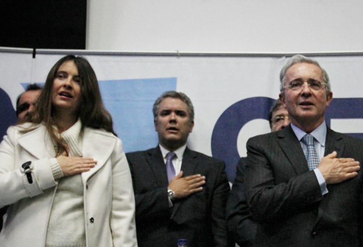 Paloma Valencia junto a Álvaro Uribe