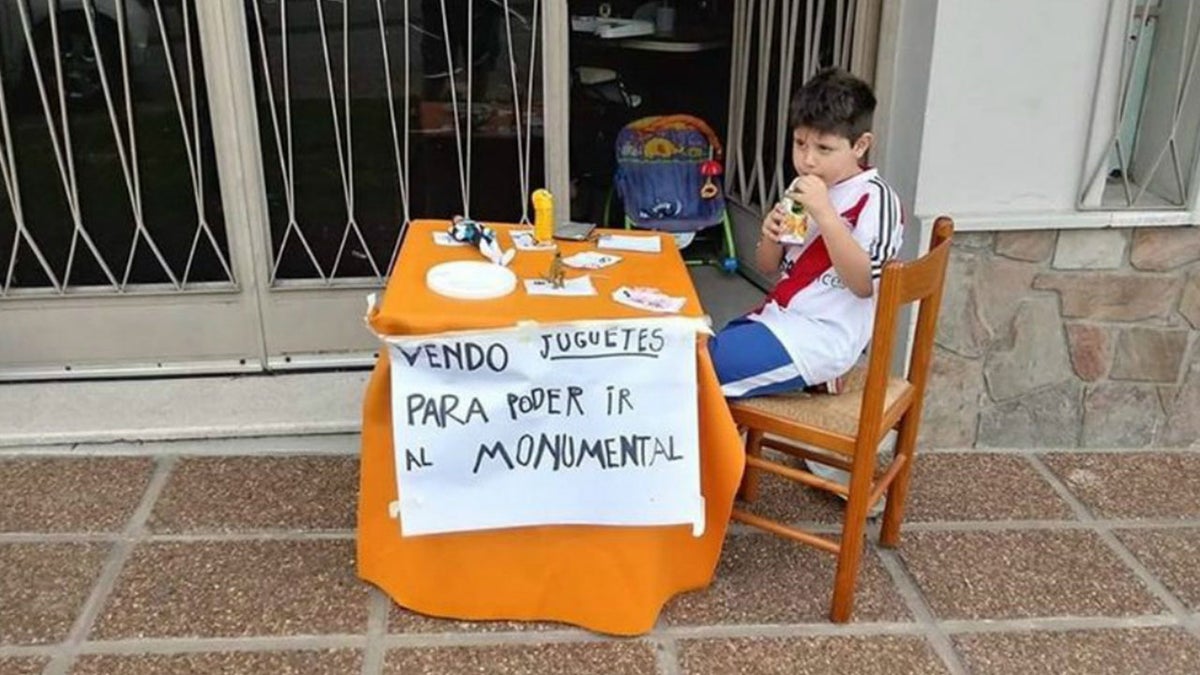 Renzo, conmueve a los hinchas del River Plate