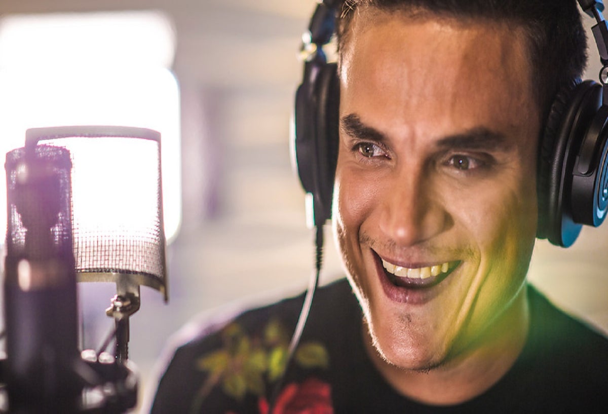 Silvestre Dangond prepara nueva versión del 'Santo Cachón.