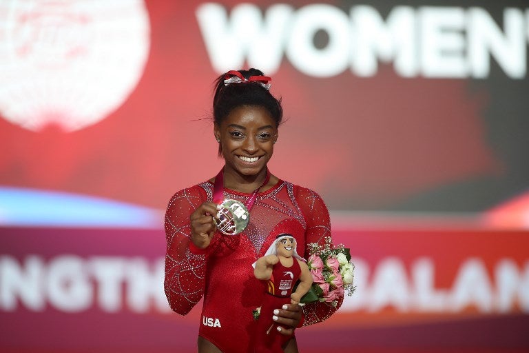 Simone Biles se llevó cuatro medallas de oro en los mundiales de Qatar