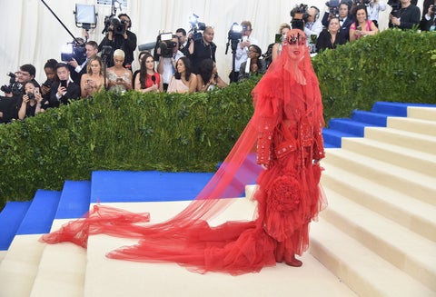 Vestidos extravagantes de las celebridades