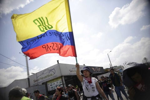 Más de 4.000 estudiantes y profesores de la Universidad Pedagógica llegaron a la Calle 80 con Avenida Boyacá.